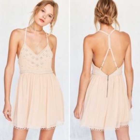 Kimchi Blue Dresses & Skirts - 🎁 2/$25  Kimchi blue snow queen dress